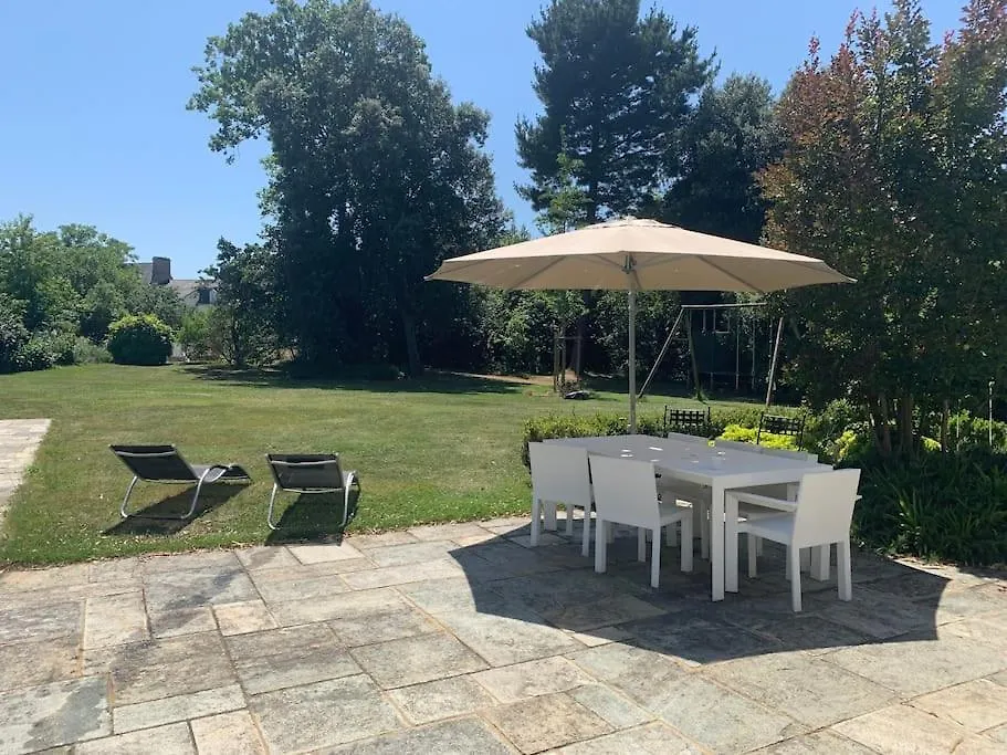 Holiday home Un Petit Paradis Insoupsonne Vannes France